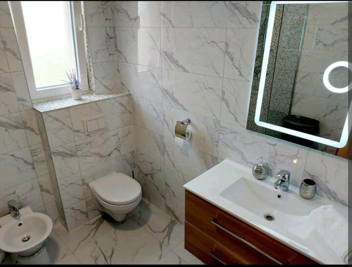 Apartman Hope Zmijavci Ngoại thất bức ảnh